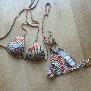 Voda swim push up triangle bikini set, Size Small, used but good condition.